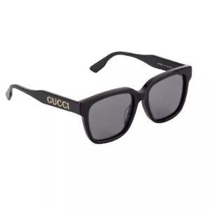 Gucci Black 56mm Square Sunglasses With Case, DustBag, Cloth & Cards Retail$435 Gucci | Accessories | New Gucci Gg333s 04 Womens Sunglasses  main image 3